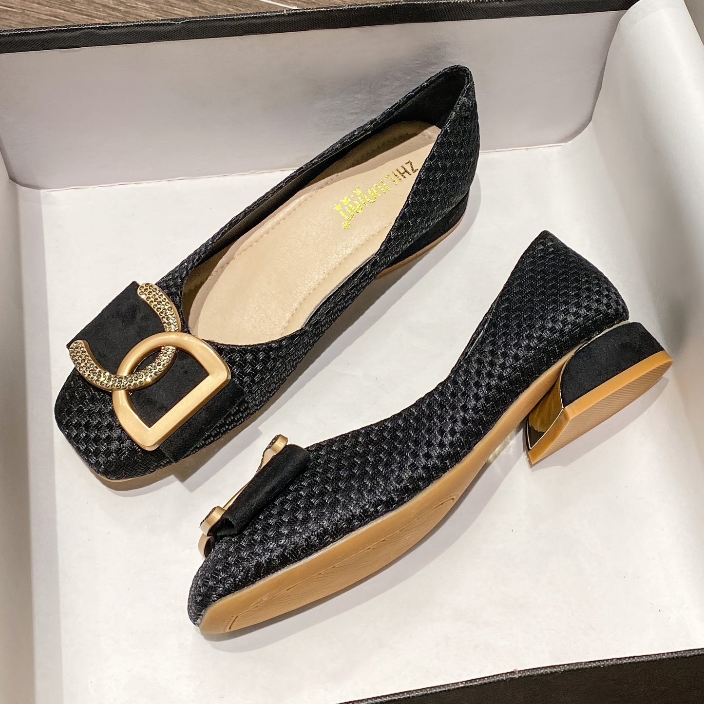 Small Fragrance Wind Single Shoe Women's Spring and Autumn New Outdoor Comfortable Versatile Soft Sole Low-Heel Non-Tiring Four Seasons Square-Toe Mid-Heel Flat Shoes